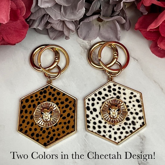 Gorgeous Golden Cheetah and Leopard Hexagon Keychain Charm - Picture 12 of 16